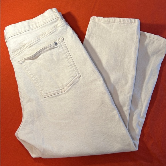 Everlane women’s ecru ivory crop cheeky jeans. 5 pocket organic cotton. 33. EUC - Picture 2 of 12